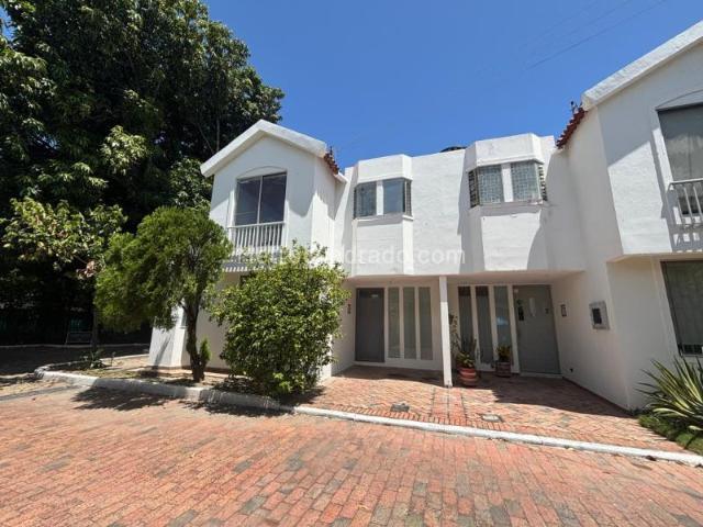 Casa en Arriendo, Casaloma, Girardot