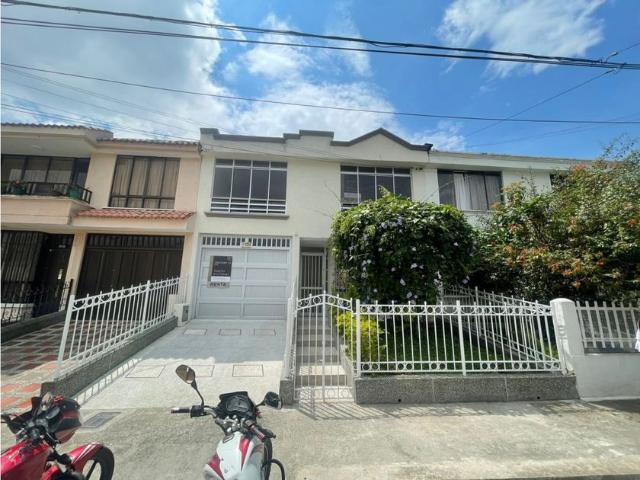 Casa en arriendo Carrera 12, Alcázar, Comuna Quimbaya, Perímetro Urbano Armenia, Armenia, Capital, Quindío, Rap Eje Cafetero, 630004, Colombia