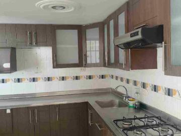 Casa en arriendo Carrera 24, Comuna 3, Girardot Ciudad, Girardot, Alto Magdalena, Cundinamarca, Rap especial Central, 252432, Colombia