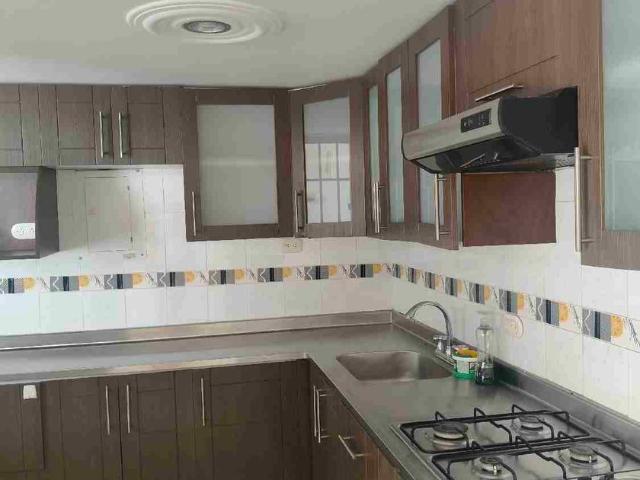 Casa en arriendo Carrera 24, Comuna 3, Girardot Ciudad, Girardot, Alto Magdalena, Cundinamarca, Rap especial Central, 252432, Colombia