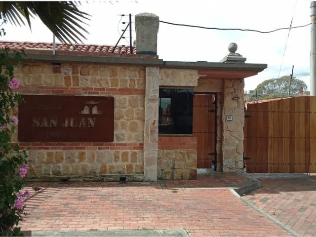 Casa en arriendo Carrera 2, San Pedro, Casco Urbano De Chía, Chía, Sabana Centro, Cundinamarca, Rap especial Central, 250002, Colombia