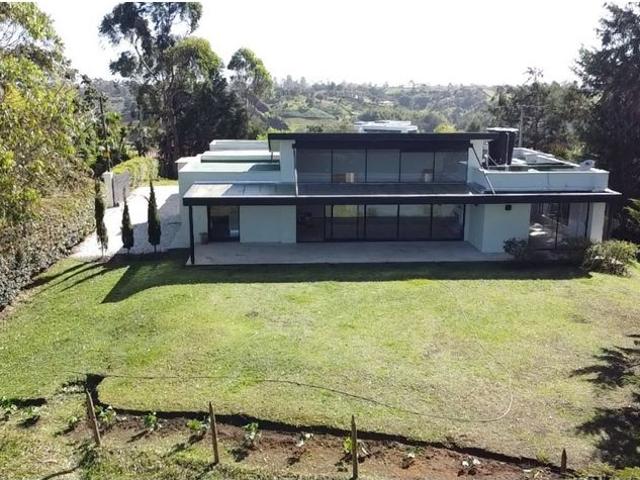 Casa en arriendo Carrera 31, Barrio La Alhambra, El Carmen De Viboral, Oriente, Antioquia, Rap Del Agua Y La Montaña, 054030, Colombia
