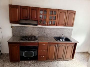 Casa en arriendo Carrera 71, Rosales, Comuna 16 Belén, Perímetro Urbano Medellín, Medellín, Valle De Aburrá, Antioquia, Rap Del Agua Y La Montaña, 050030, Colombia