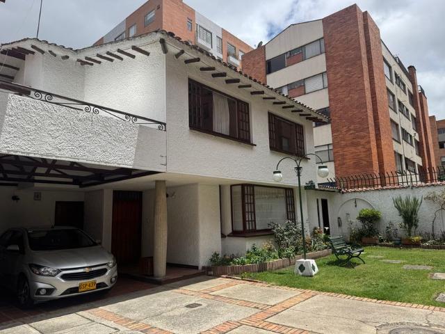 Casa en arriendo Cedritos, Norte