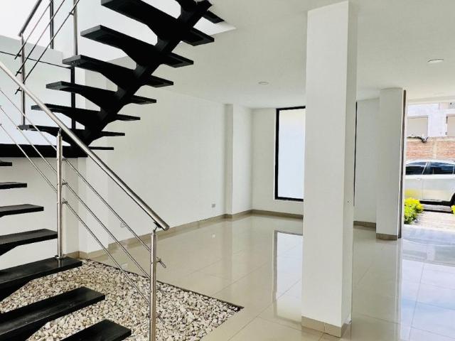 Casa en arriendo Centenario, Buenaventura, Buenaventura