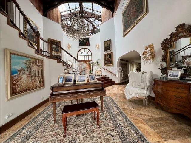 Casa en arriendo Cerros De La Alhambra, Manizales, Caldas, Col