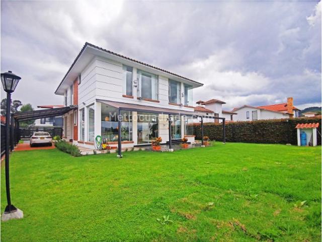 Casa en Arriendo, Cerros Del Virrey, Sopo Incluye Yerbabuena