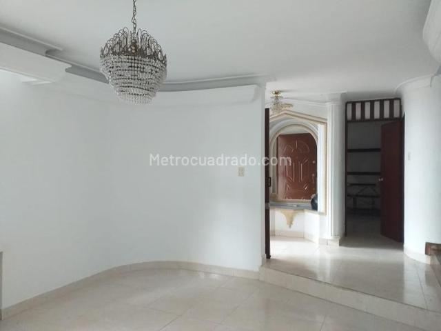 Casa en Arriendo, CIRCUNVALAR, Pereira