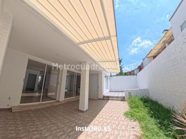 Casa en Arriendo, Ciudad Jardin, Cali