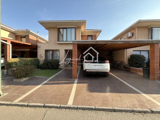Casa en Arriendo Ciudad Satélite