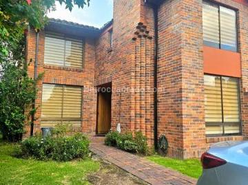 Casa en Arriendo, Club campestre Rio Frio, Chía