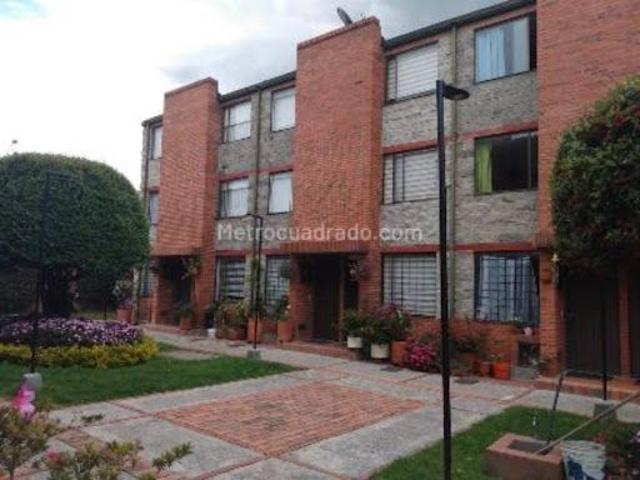 Casa en arriendo, Colina campestre