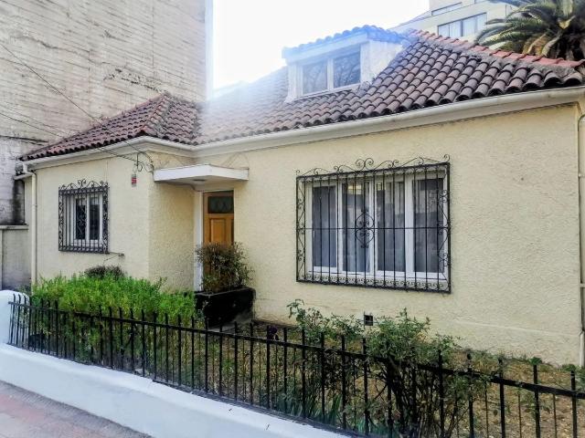 Casa en arriendo con patente comercial vigente, ñuñoa