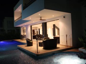 Casa en arriendo Condominio Campestre El Peñón, Girardot, Cundinamarca, Colombia