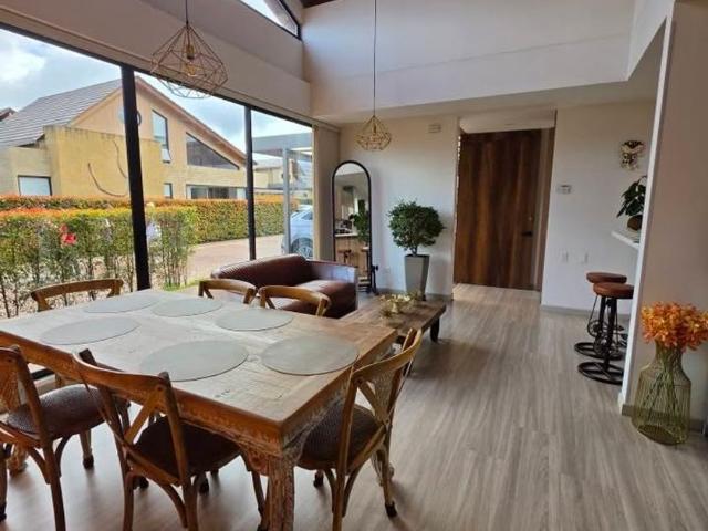 Casa en arriendo Condominio Casas De La Pradera I Y Ii, Cl. 25, Cajicá, Cundinamarca, Colombia