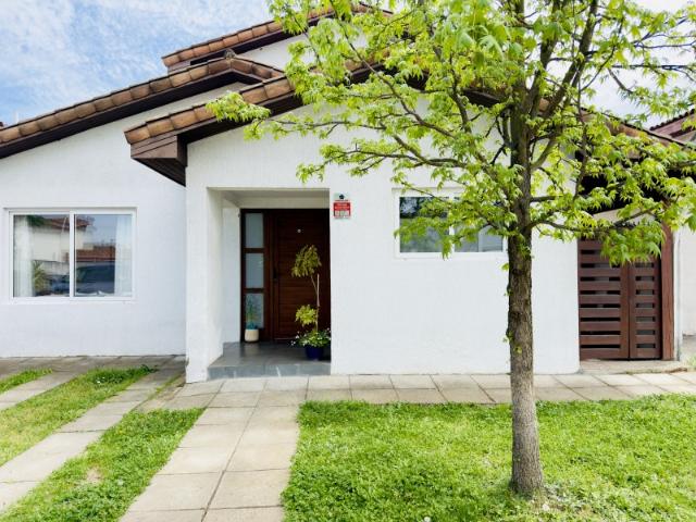CASA EN ARRIENDO CONDOMINIO PRIVADO