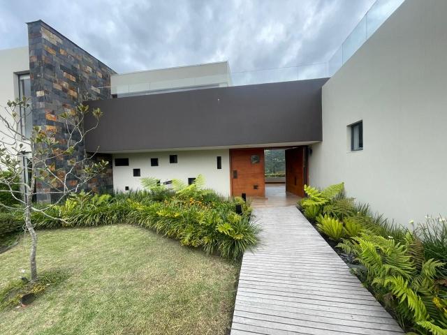 Casa en arriendo, Conjunto casa campo