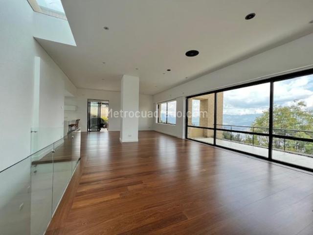 Casa en Arriendo, CONJUNTO RESIDENCIAL ARBORETTO, La Calera
