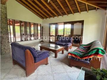Casa en Arriendo, Copacabana, Copacabana
