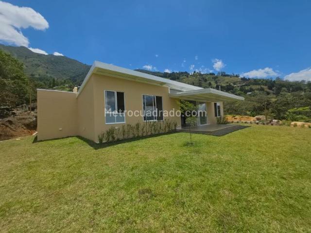 Casa en Arriendo, COPACABANA, Copacabana