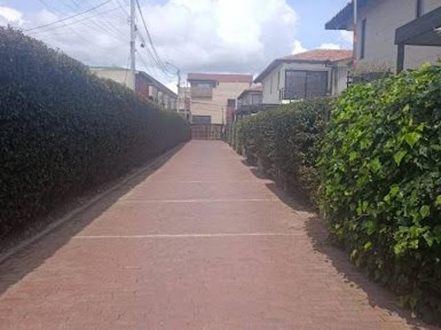 Casa en arriendo, Cota