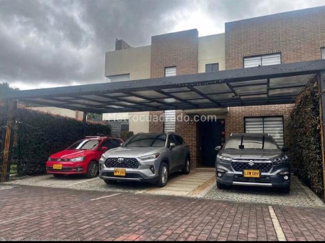 Casa en Arriendo, Cota Incluye Siberia