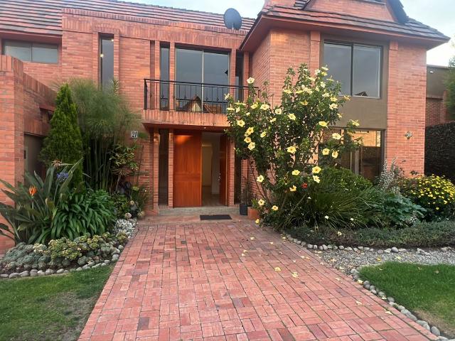 Casa en arriendo, Cr camino de la floresta