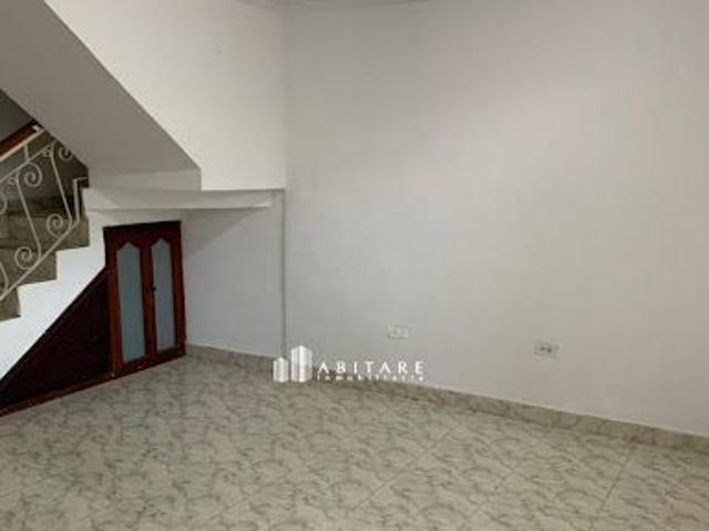 Casa en arriendo, Crespo