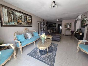 Casa en alquiler en Crespo - Cuarto de servicio