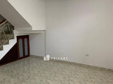 Casa en alquiler en Crespo - Cuarto de servicio