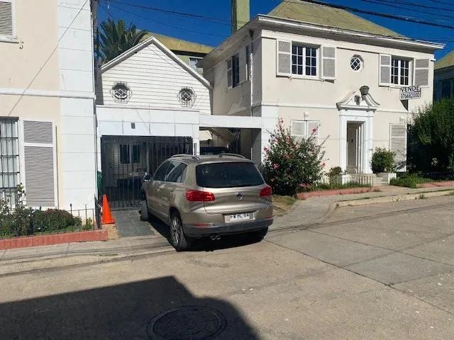 Casa En Arriendo De 3 Dorm. En Viña Del Mar