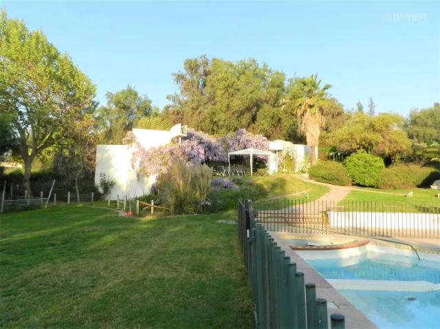 Casa En Arriendo De 3 Dorm. En Chicureo
