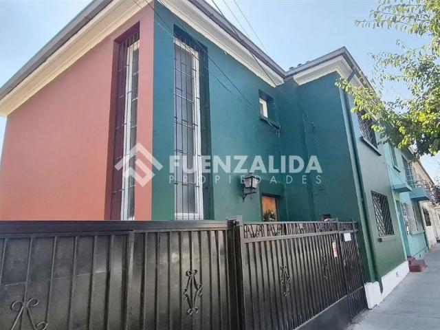 Casa en arriendo de 3 dorm. en san miguel