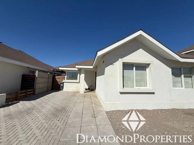 Casa En Arriendo De 3 Dormitorios En Serena Golf