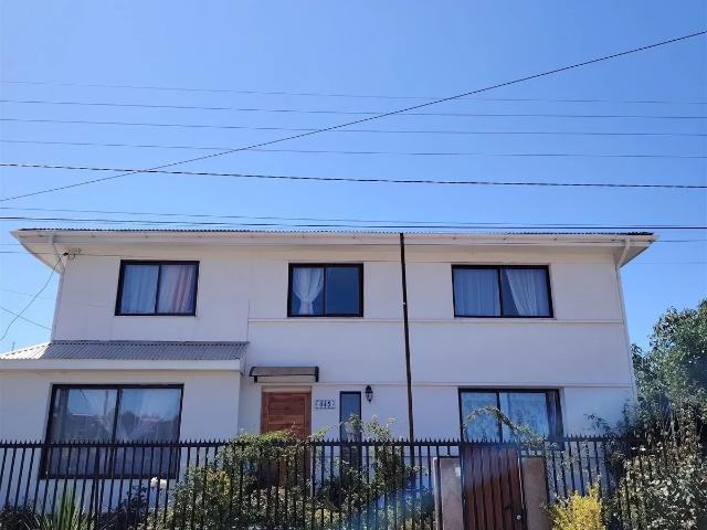 Casa En Arriendo De 4 Dorm. V. Del Mar, Viila Independencia