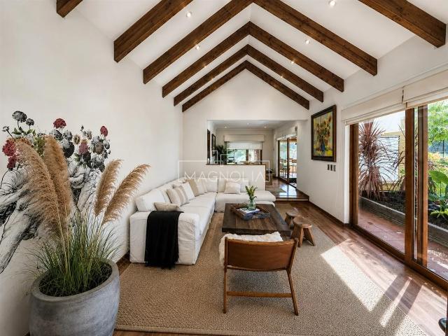 Casa En Arriendo De 4 Dormitorios En Chicureo, Colina