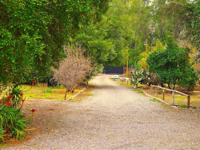 Casa En Arriendo De 5 Dorm. En Pirque