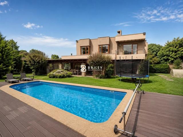 Casa en arriendo de 6 dorm. en viña del mar