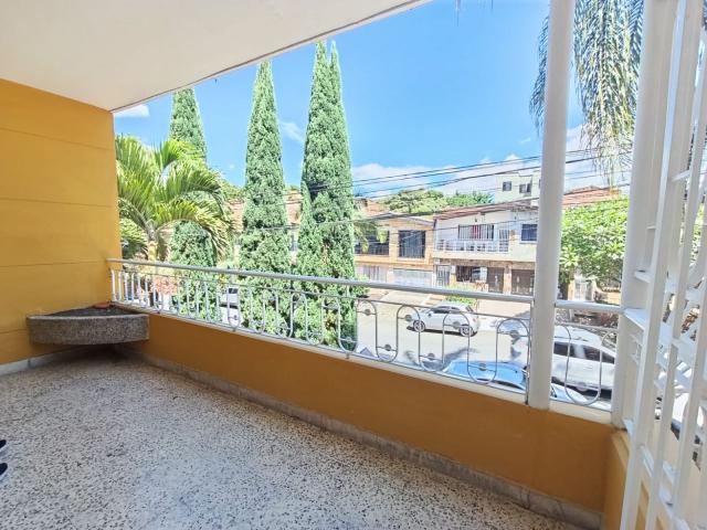 Casa en arriendo, El nogal los almendros