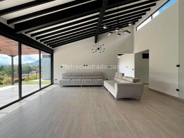 Casa en Arriendo, EL CARMEN DE VIBORAL, Carmen De Viboral