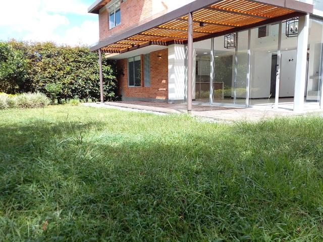 Casa en arriendo, El pino