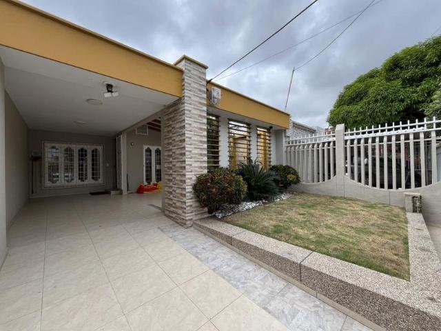 Casa en arriendo El Poblado, Localidad Río mar