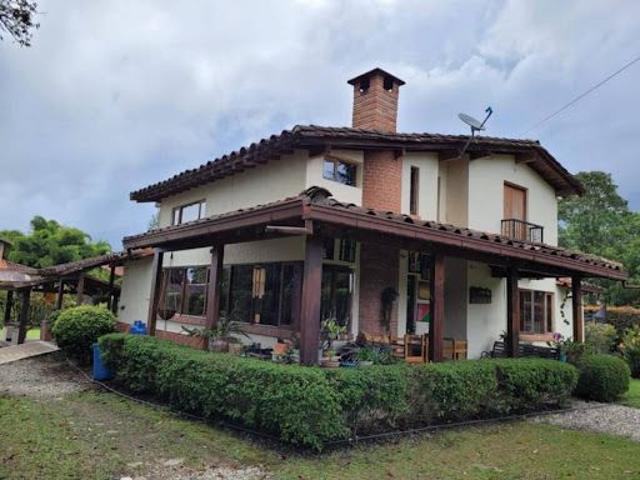 Casa en arriendo, El tambo