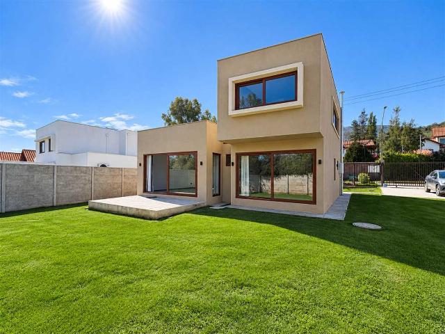 Casa en Arriendo en Machalí 3 dormitorios 3 baños