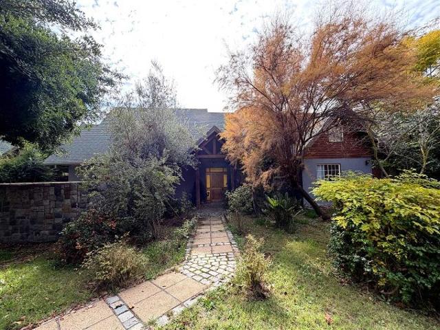 Casa en Arriendo en Machalí 5 dormitorios 5 baños