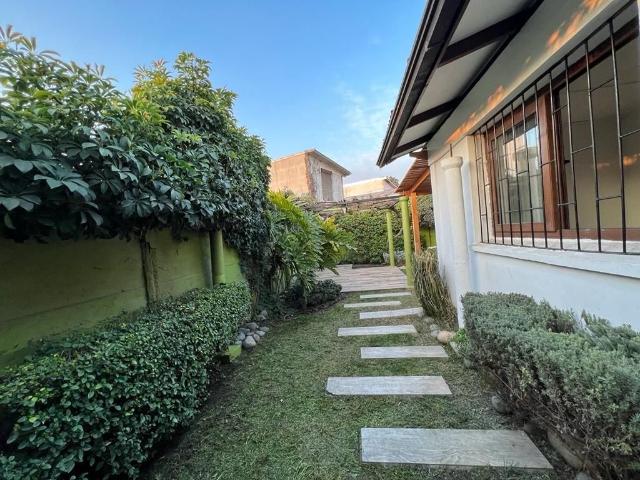 Casa en arriendo en manuel rivas vicuña 630, estación central, región metropolitana de santiago 9160000, chile, estación central