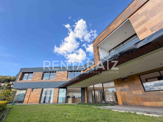 Casa En Arriendo En Medellin En Las Palmas A383970