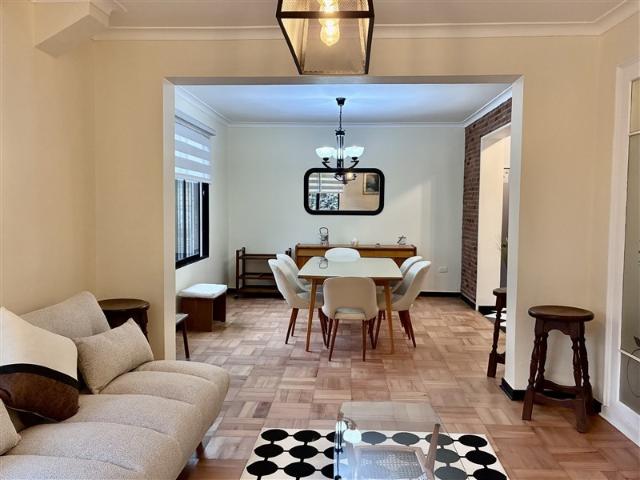 Casa en Arriendo en AV. MANQUEHUE SUR/CRISTOBAL COLON