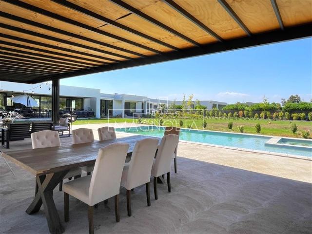 Casa en Arriendo en avenida chicureo