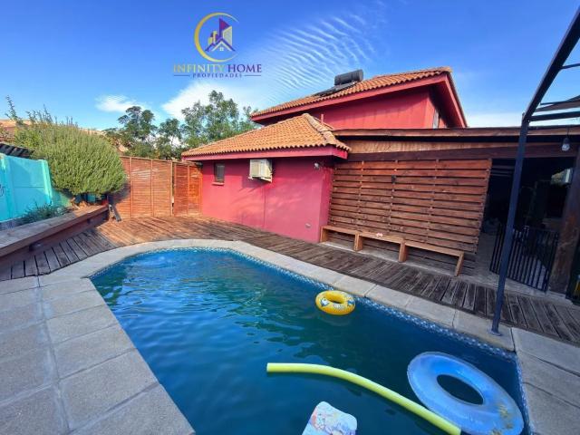 Casa En Arriendo En Alto El Manzano Tiltil